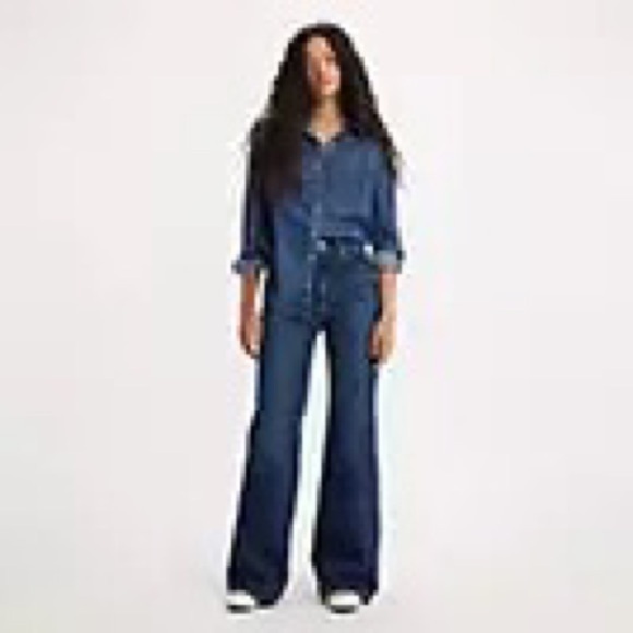 Levi's® Premium
RIBCAGE BELL WOMEN'S JEANS 25 X 32 - Picture 7 of 12